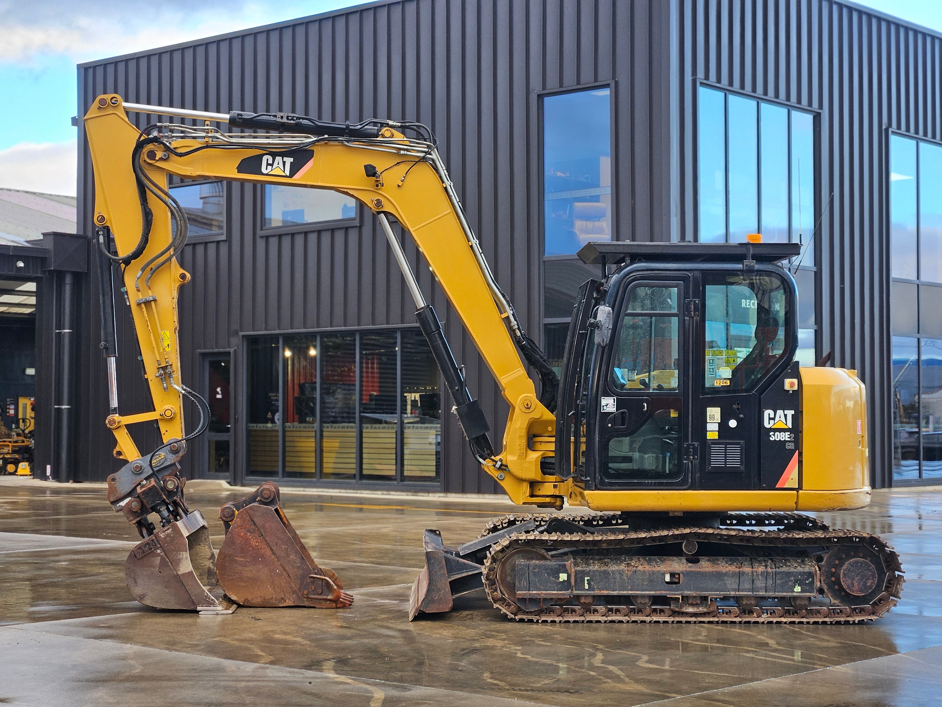 $1 Reserve 2016 Caterpillar 308 Excavator