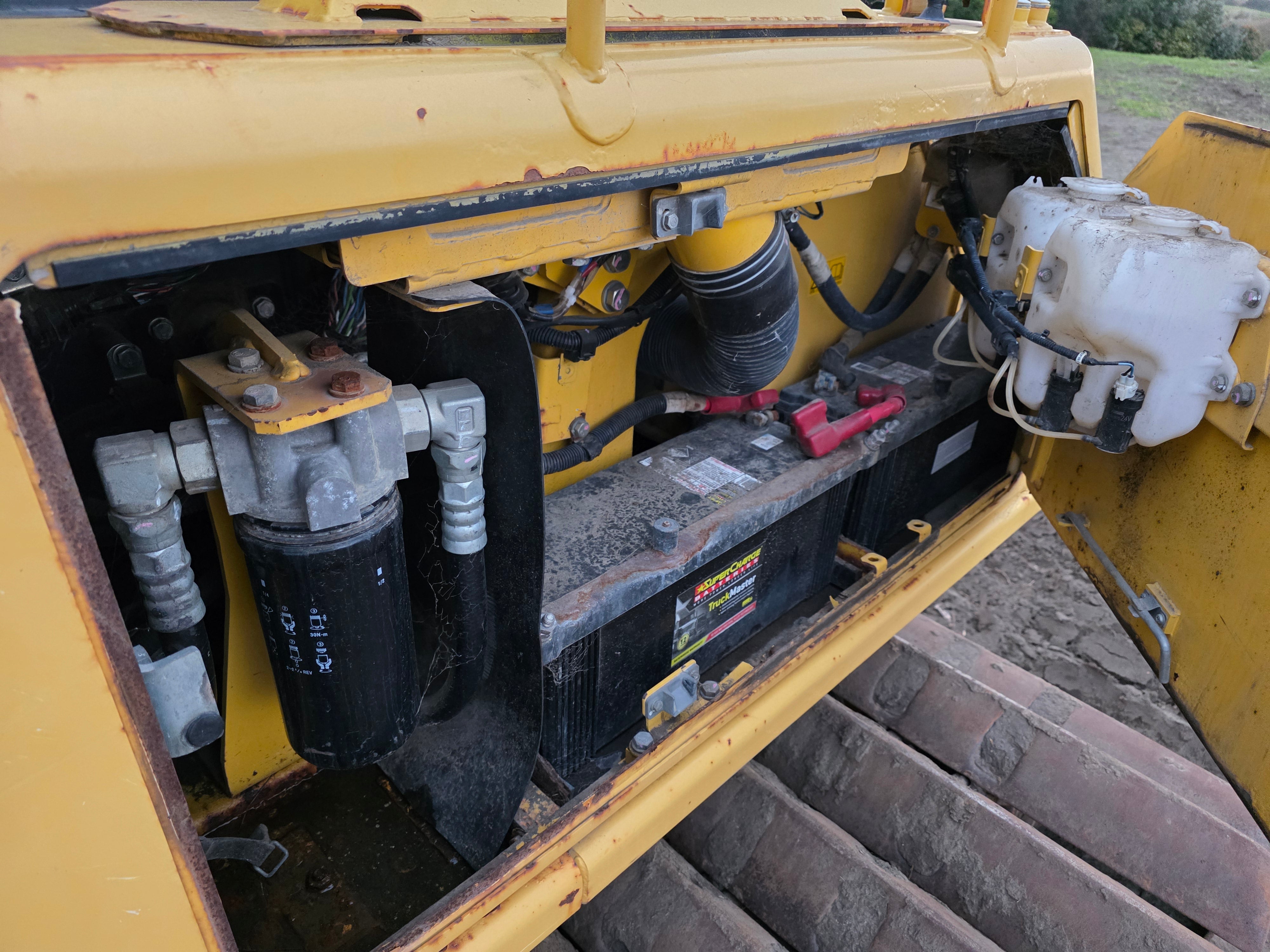 2015 Komatsu D65PX-17 Bulldozer