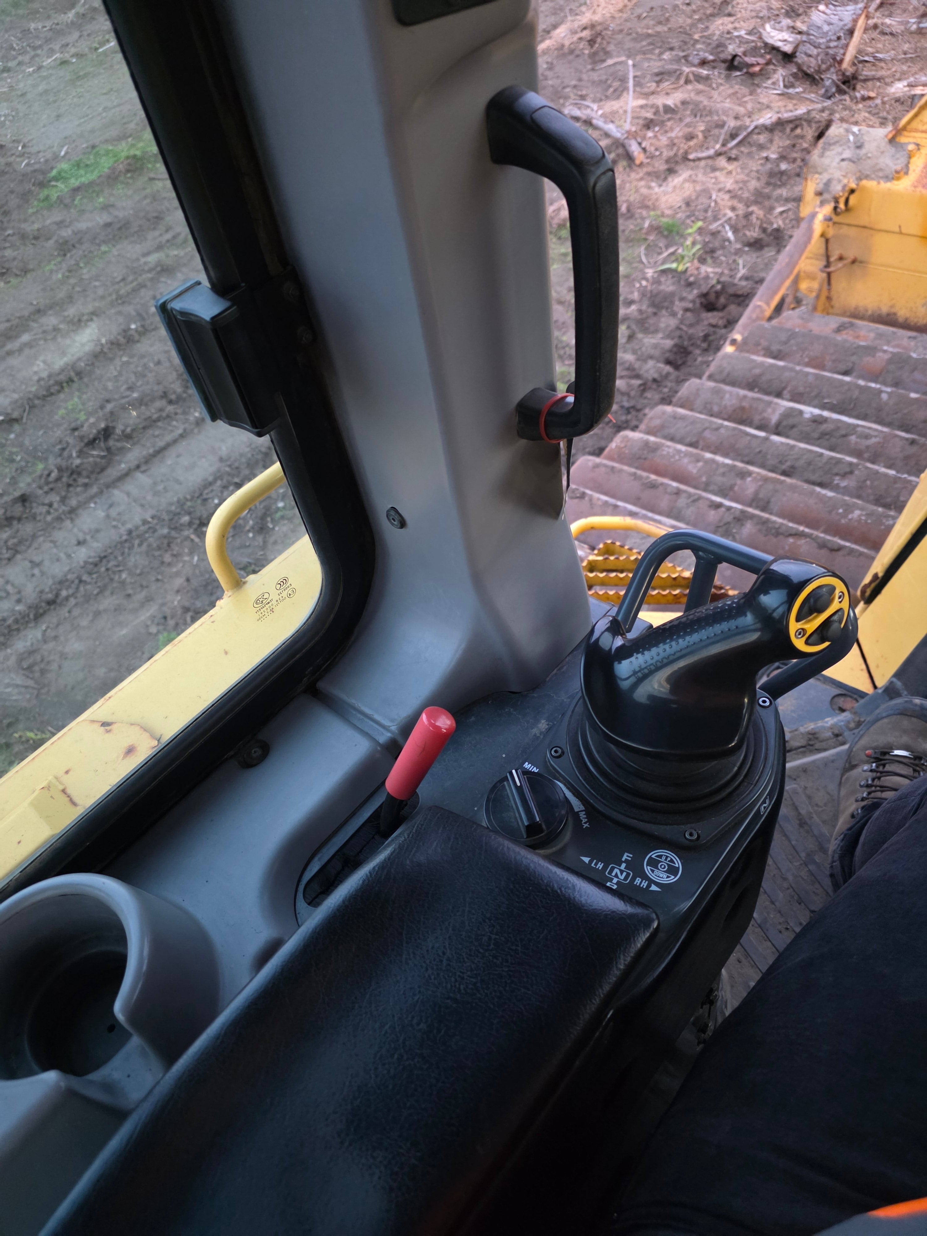 2015 Komatsu D65PX-17 Bulldozer