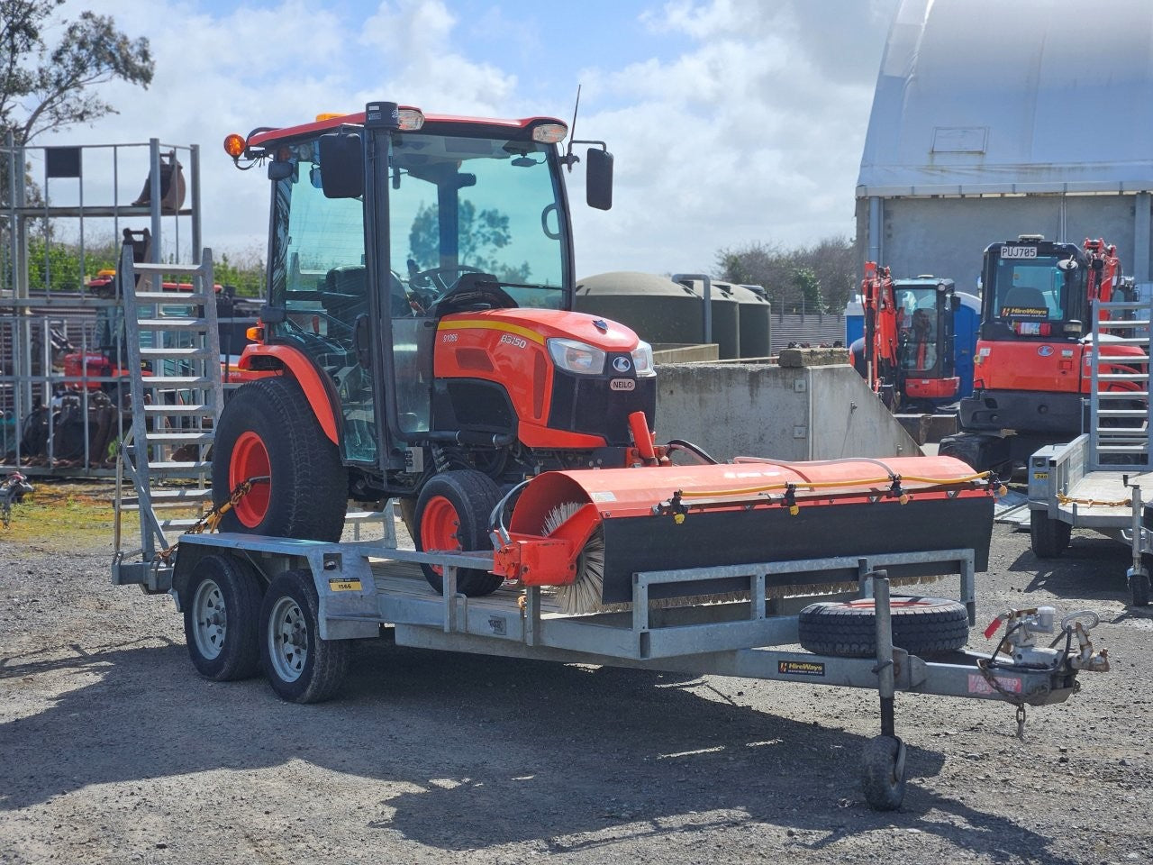 2020 Neilo B3150 Tractor Broom & Trailer