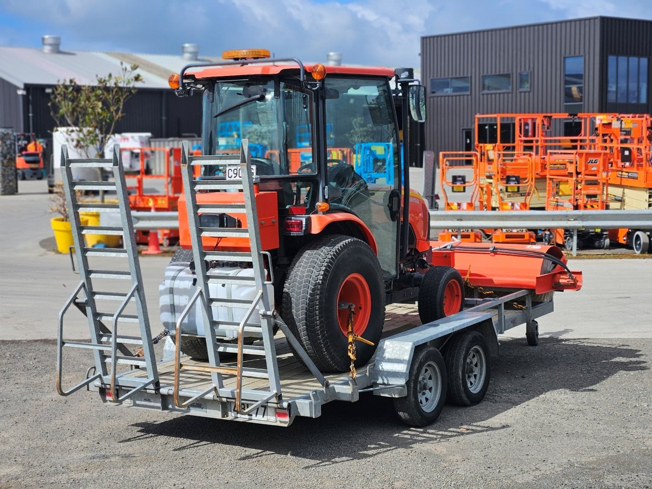 2020 Neilo B3150 Tractor Broom & Trailer