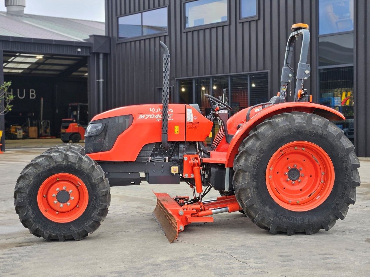 2021 Neilo M7040 ROPs Grader