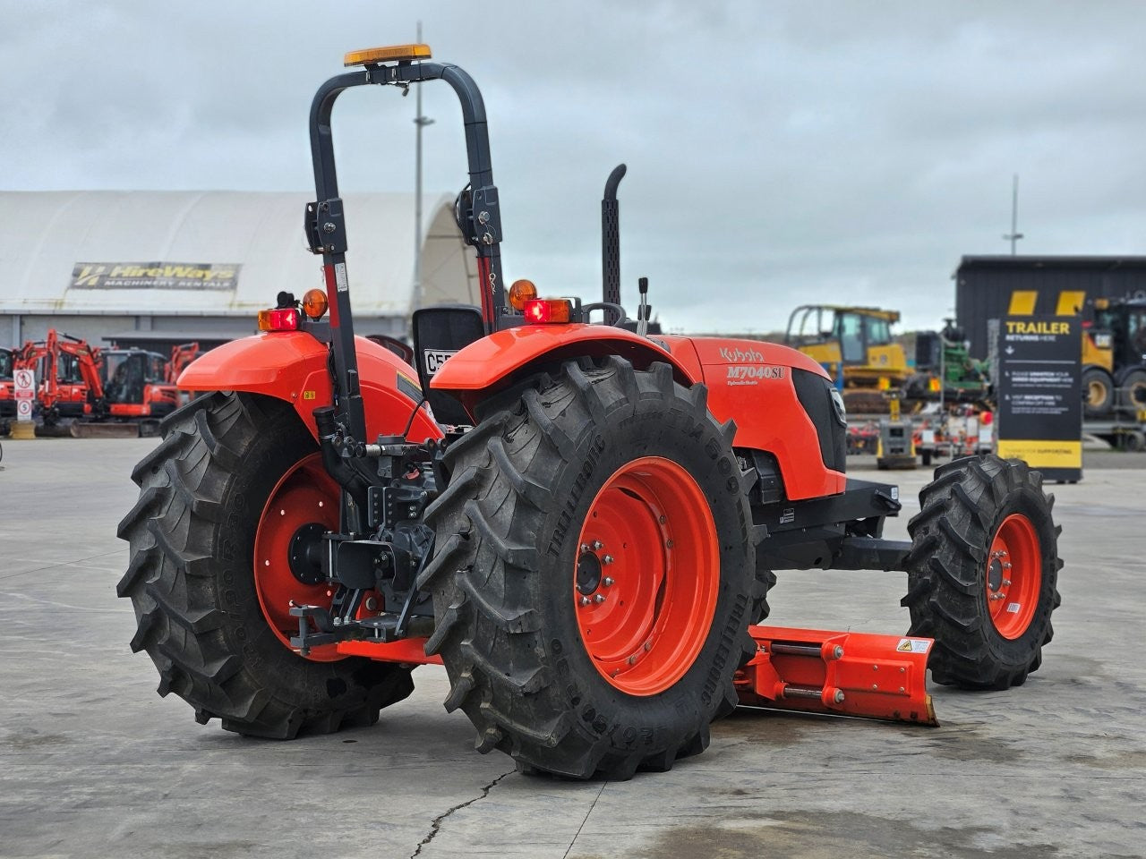 2021 Neilo M7040 ROPs Grader