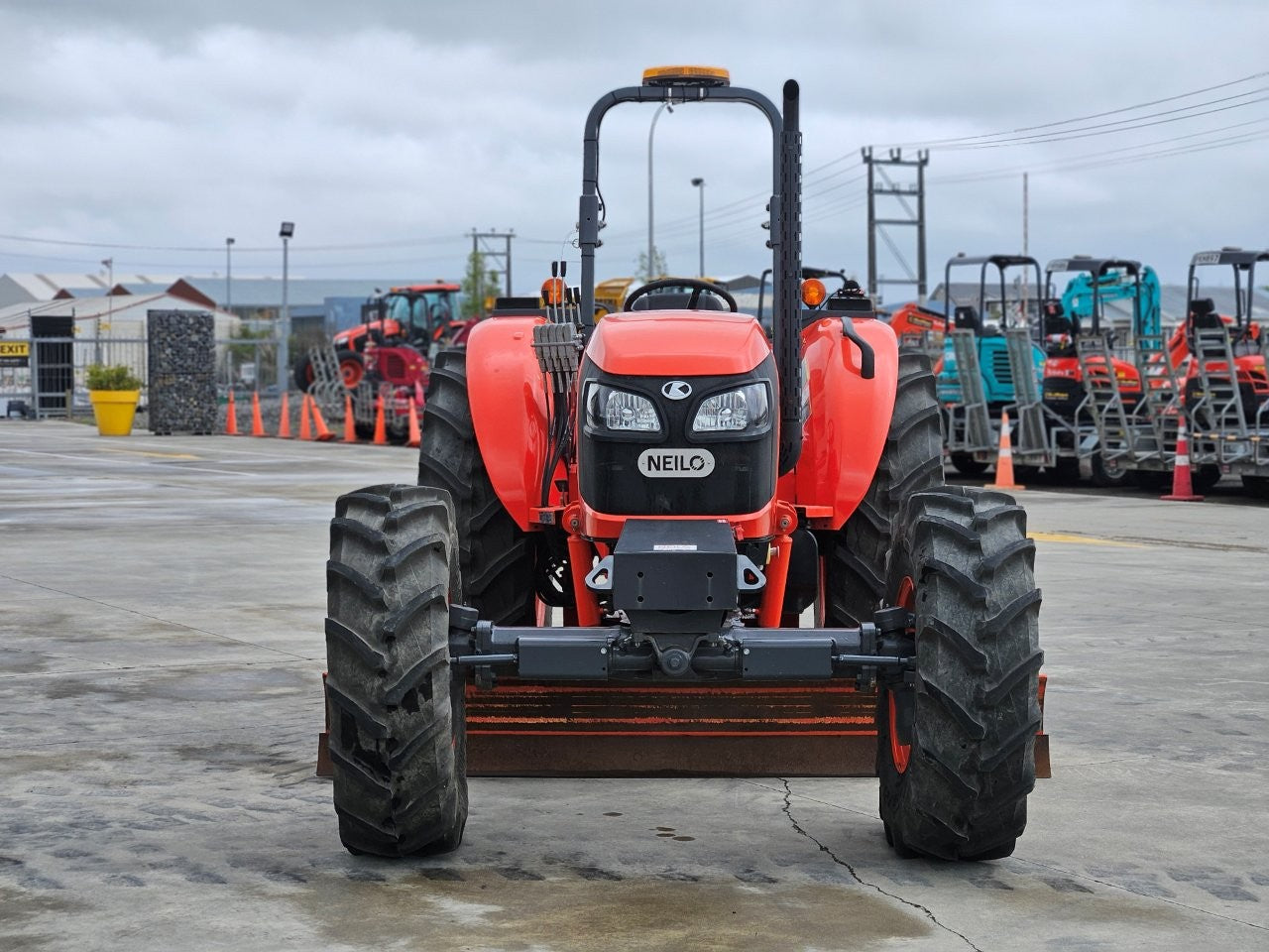2021 Neilo M7040 ROPs Grader