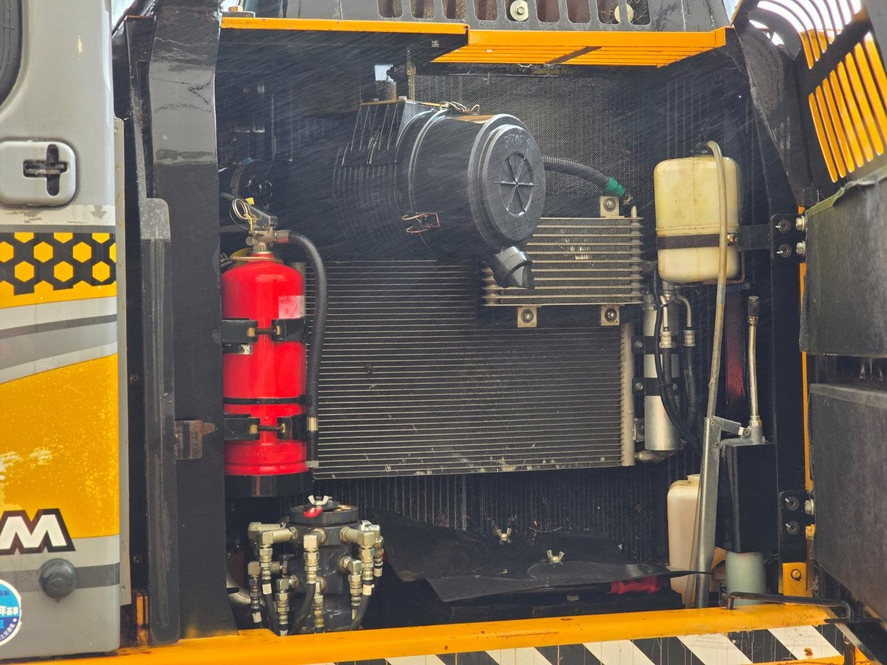 2017 Kato HD512-6 Excavator