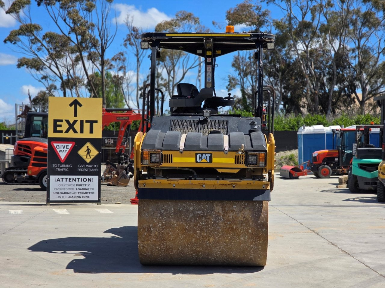 2014 Caterpillar CB44B Double Drum Roller