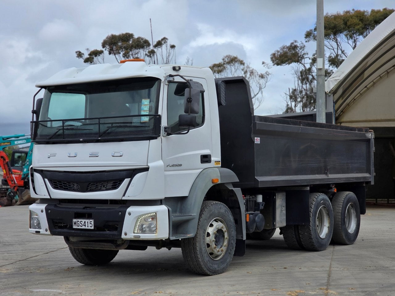 2019 Fuso Enduro FJ2528 6x4 Tipper