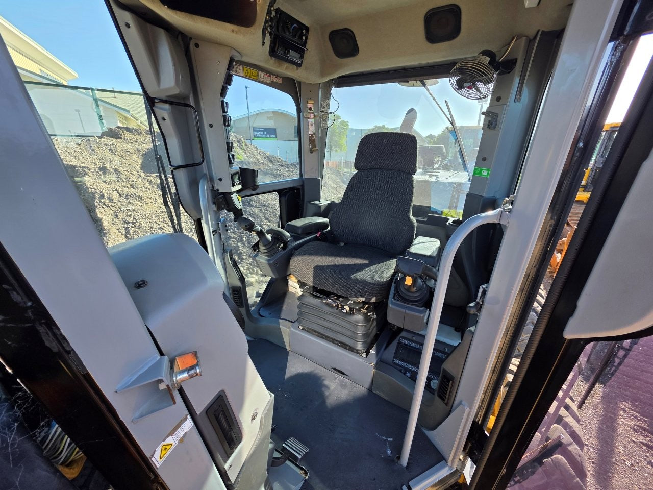 2010 Caterpillar 120M Grader