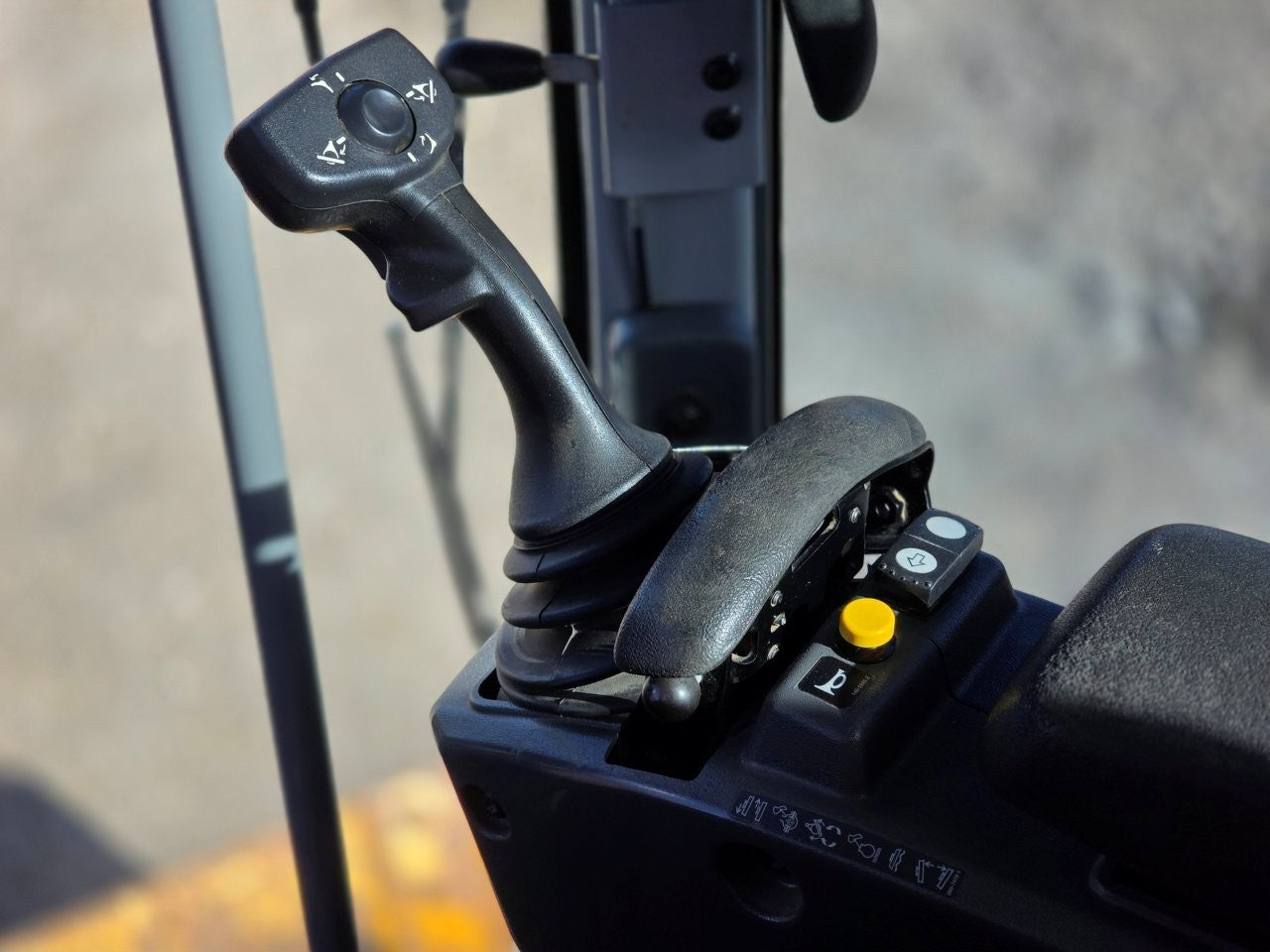 2010 Caterpillar 120M Grader