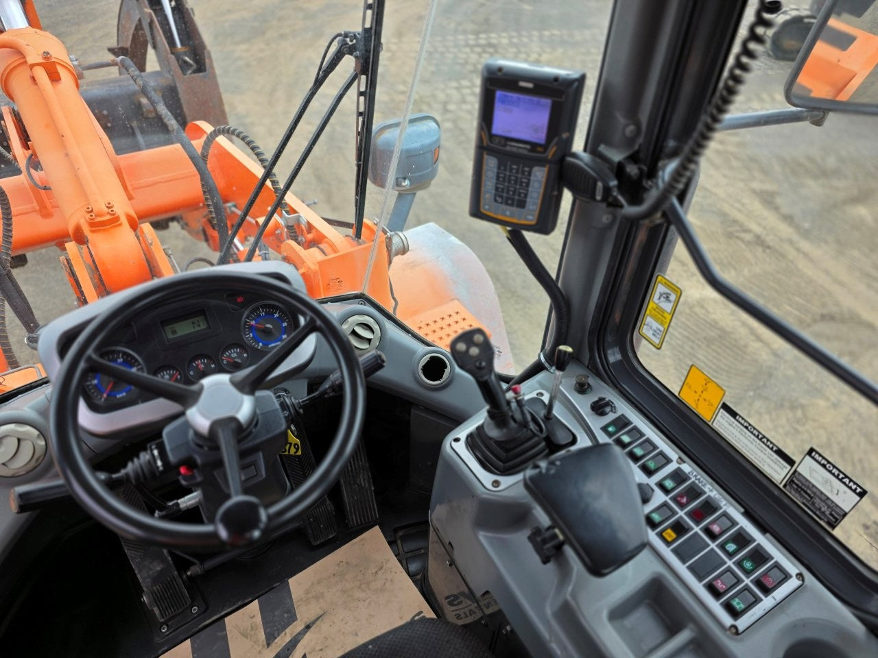 2014 Doosan DL250 Loader