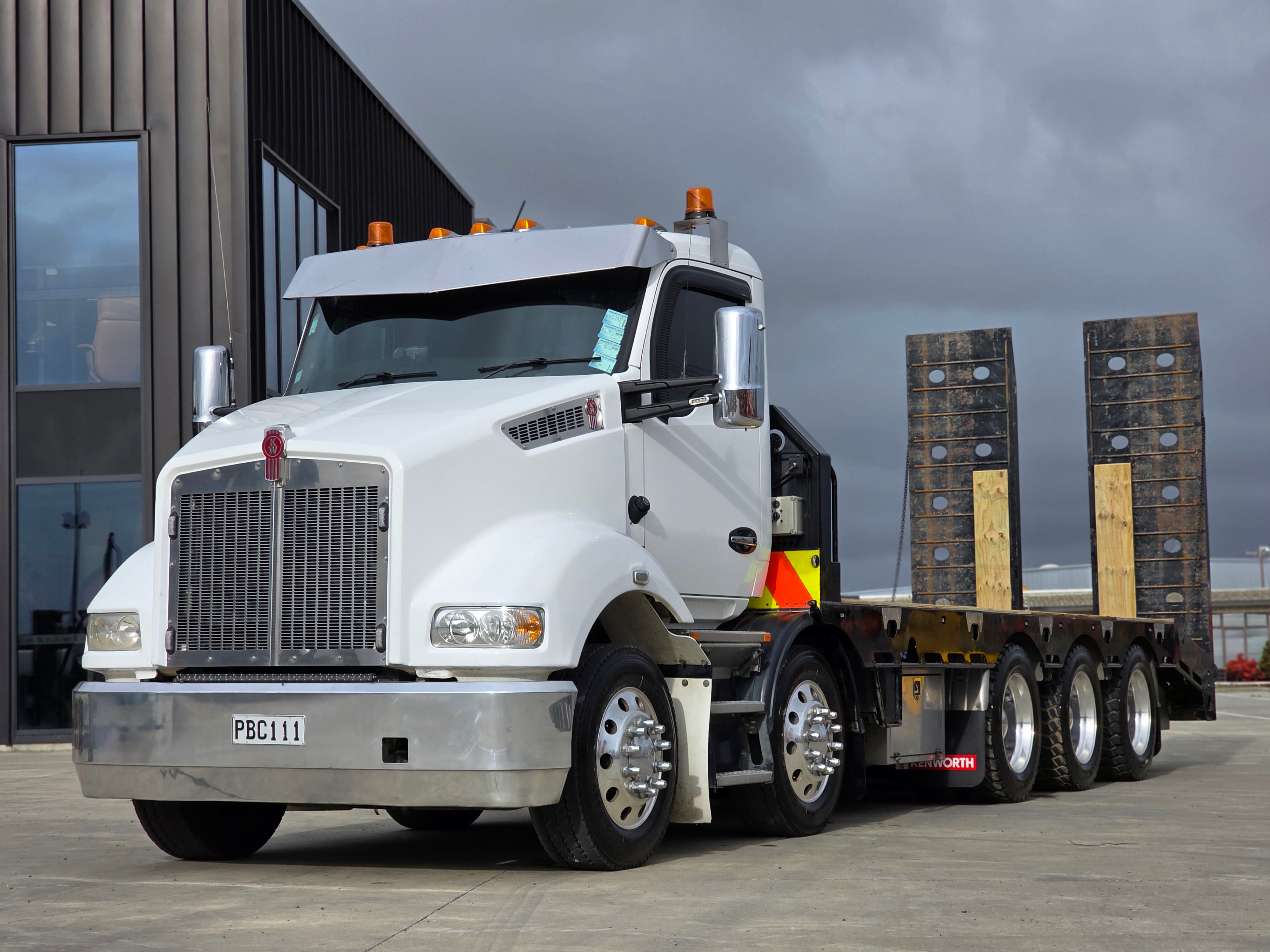2020 Kenworth T360 10x6 Rigid Transporter