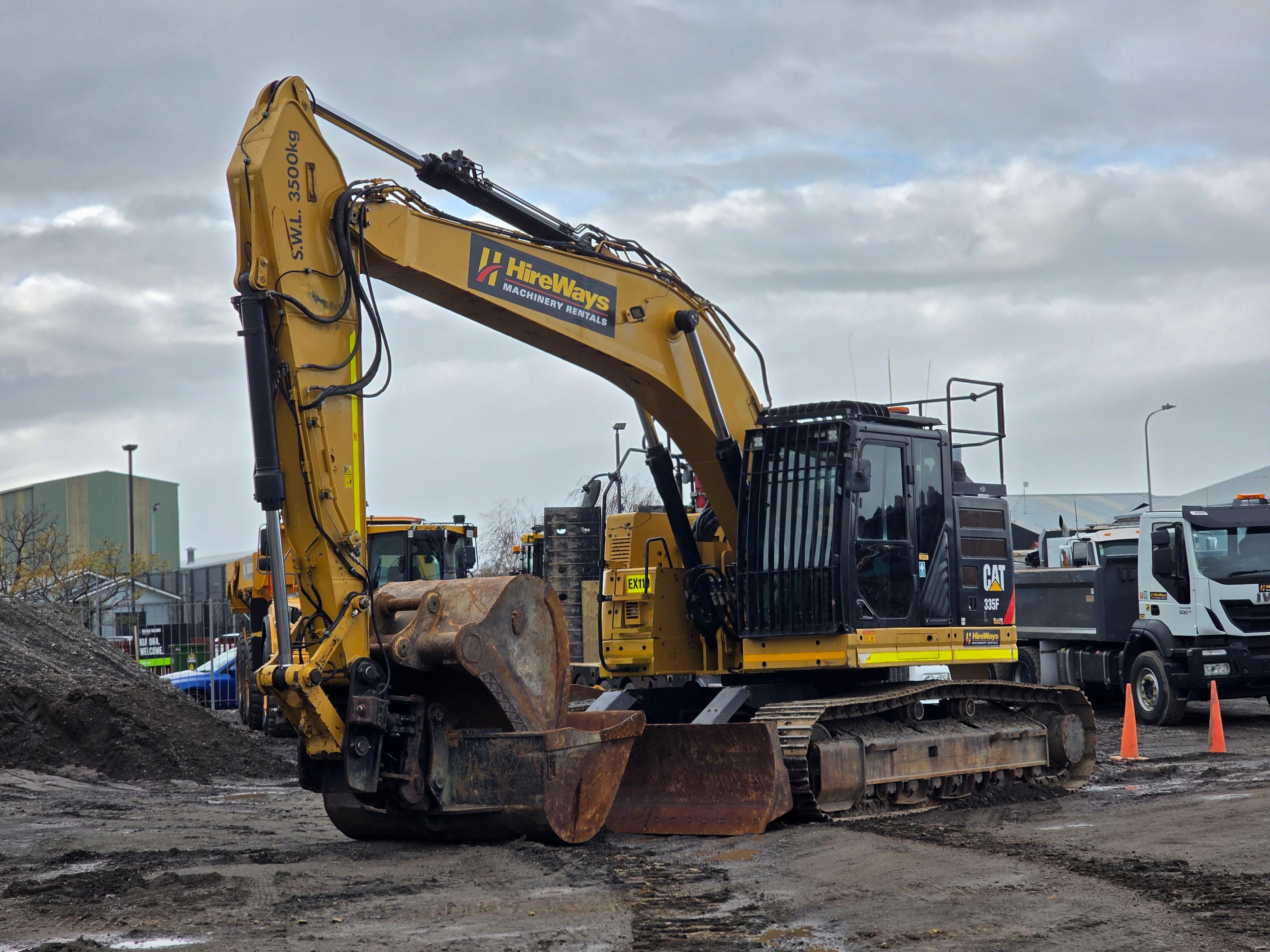 2016 Caterpillar 335FLCR Excavator