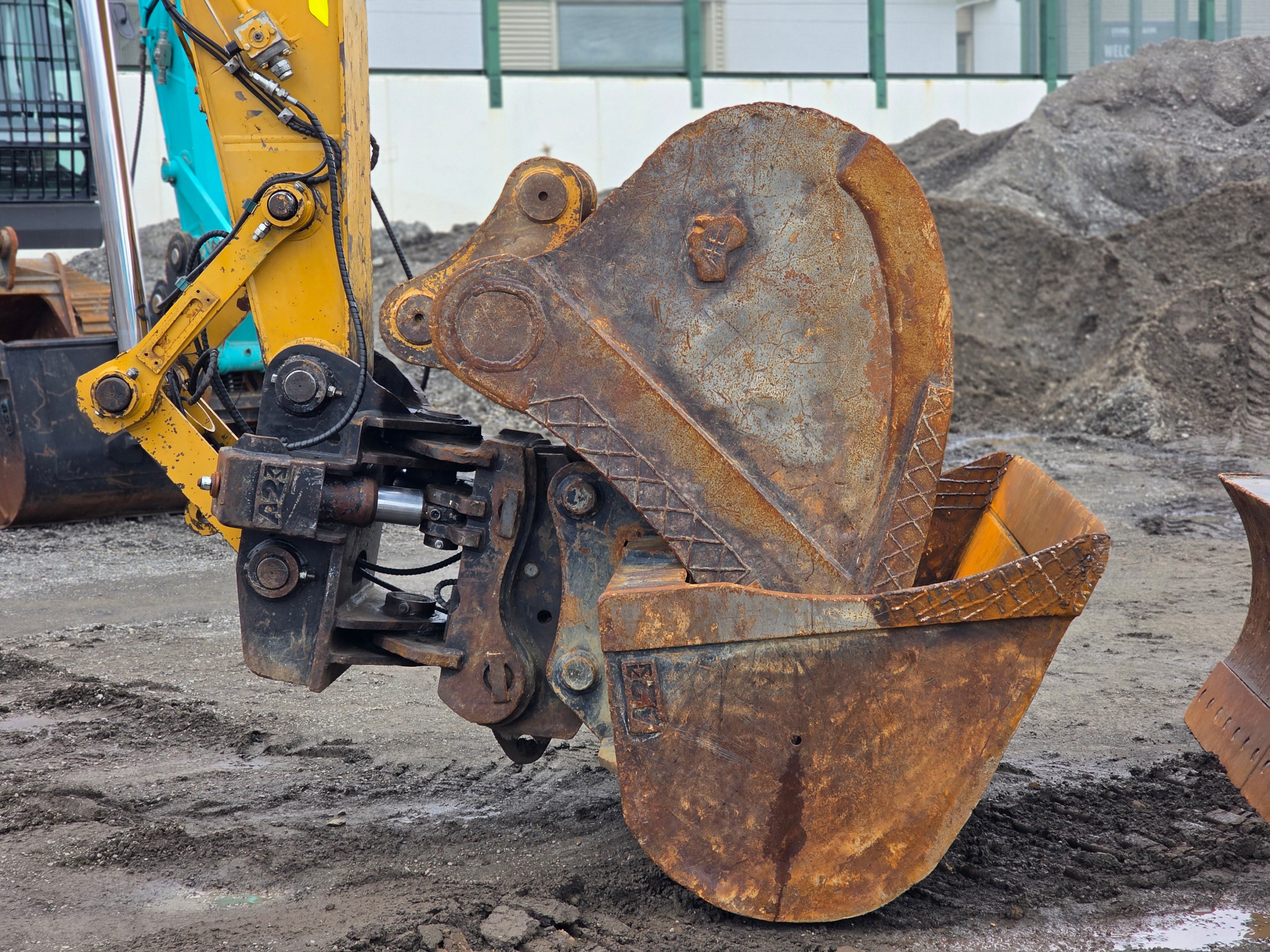2016 Caterpillar 335FLCR Excavator