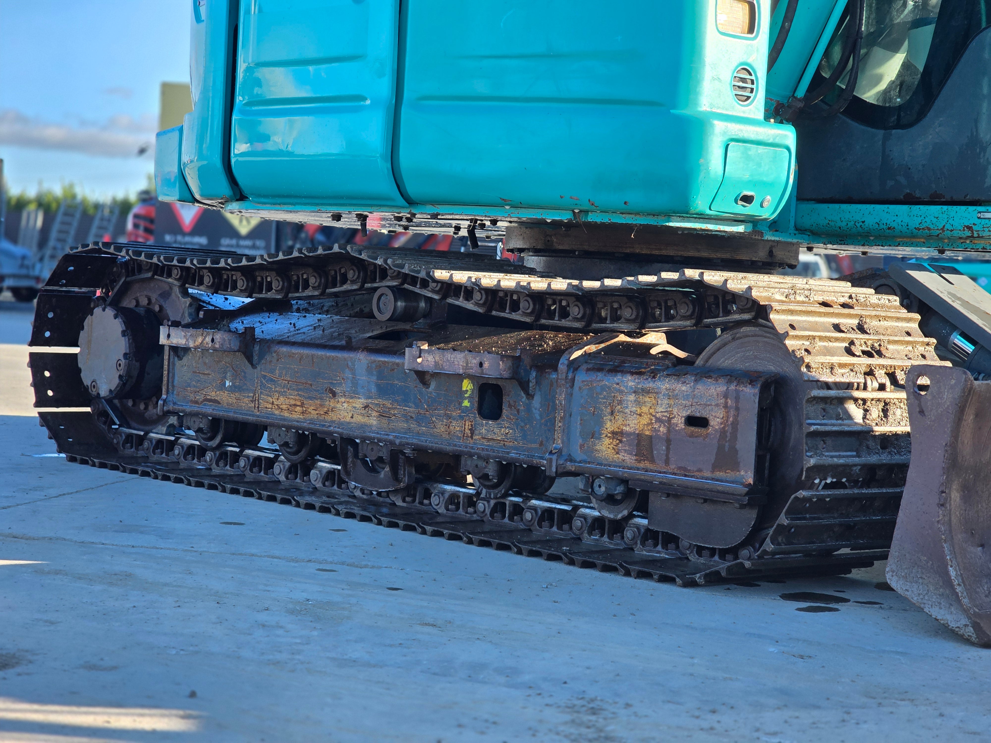 2017 Kobelco SK75SR Excavator