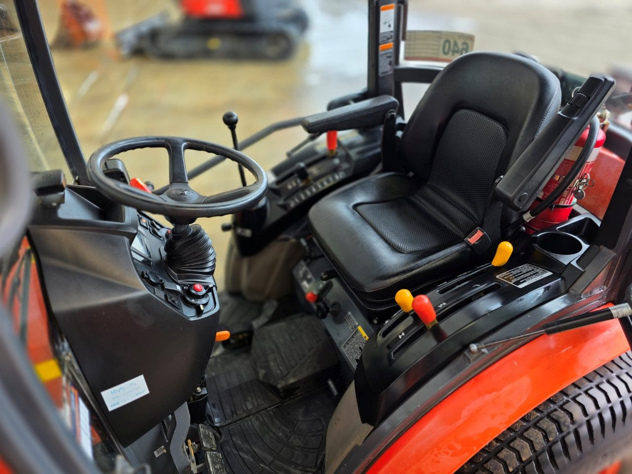 2020 Neilo B3150 Cabin Tractor Broom