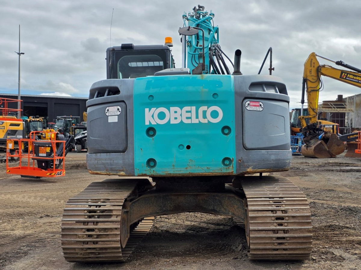 $1 Reserve 2017 Kobelco SK225SR-2 Excavator - TradeMe