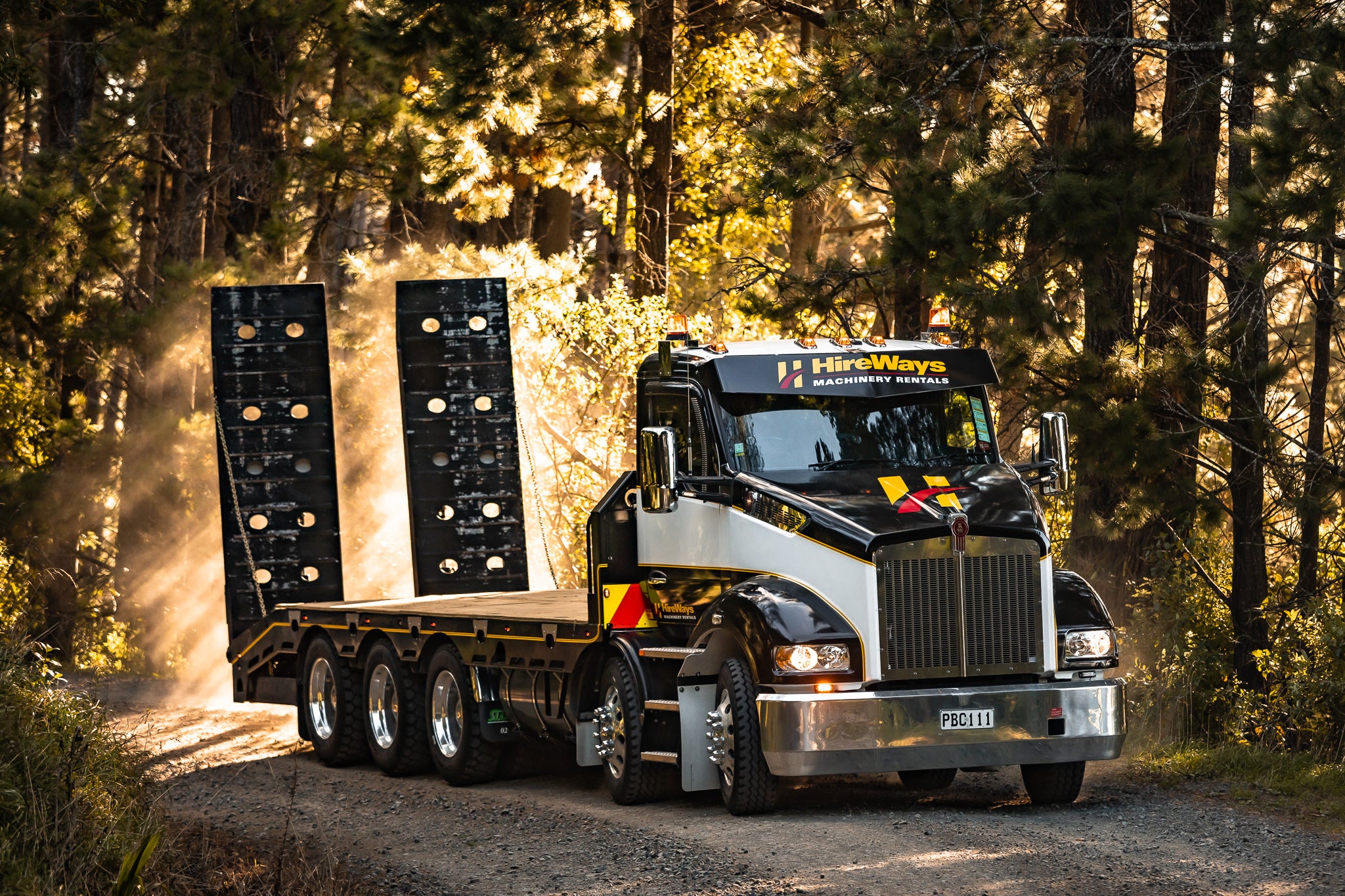 2020 Kenworth T360 10x6 Rigid Transporter