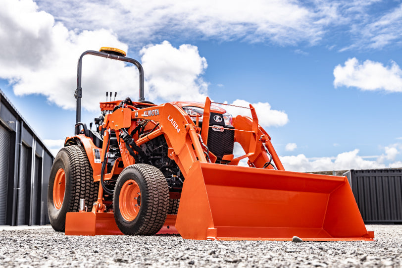 Neilo B3150 Tractor Grader - Neilo Equipment