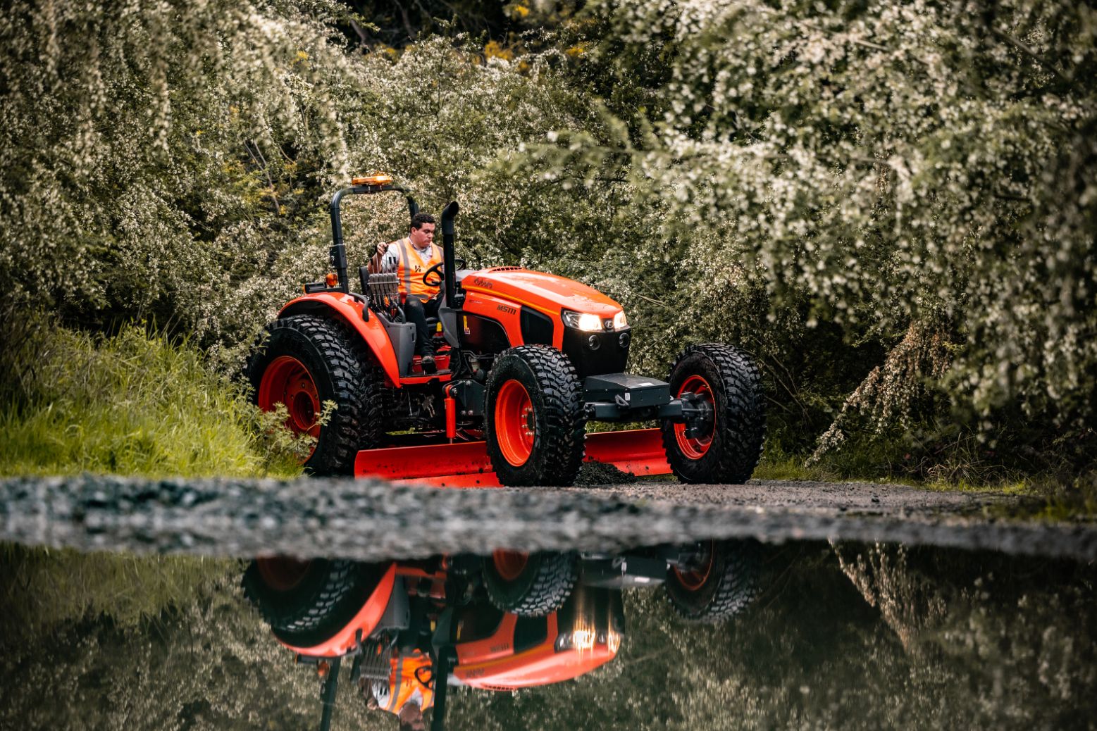 Neilo M5111 ROP's Tractor Grader - Neilo Equipment