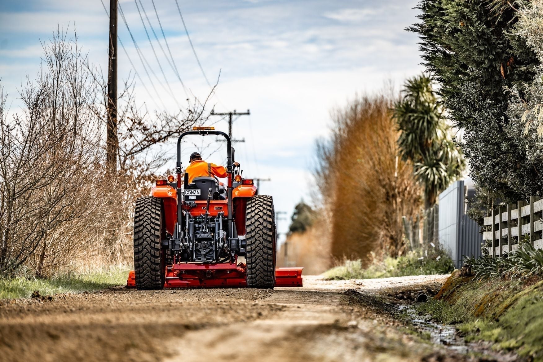 Neilo M5111 ROP's Tractor Grader - Neilo Equipment