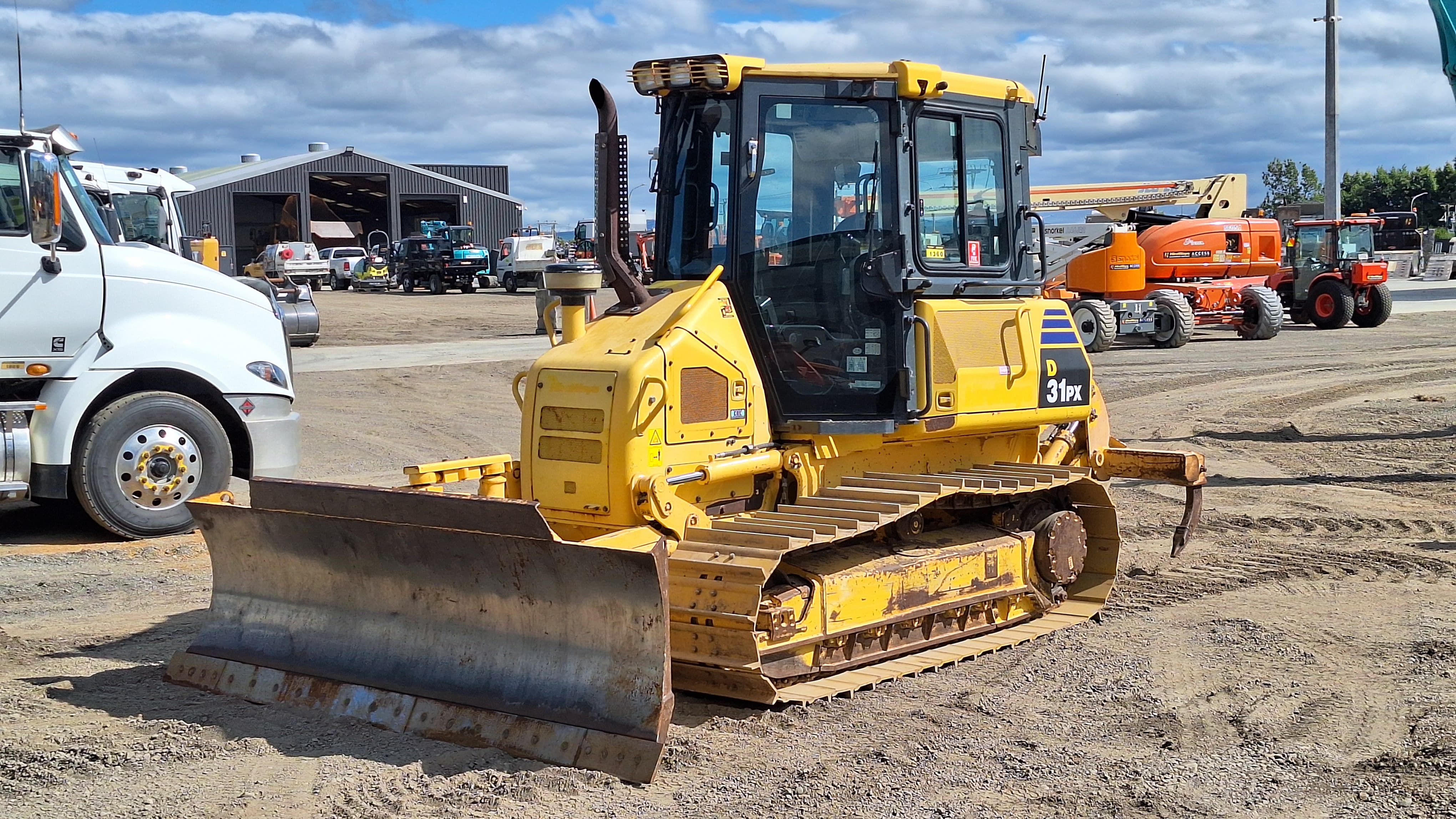 2015 Komatsu D31PX-22 Bulldozer