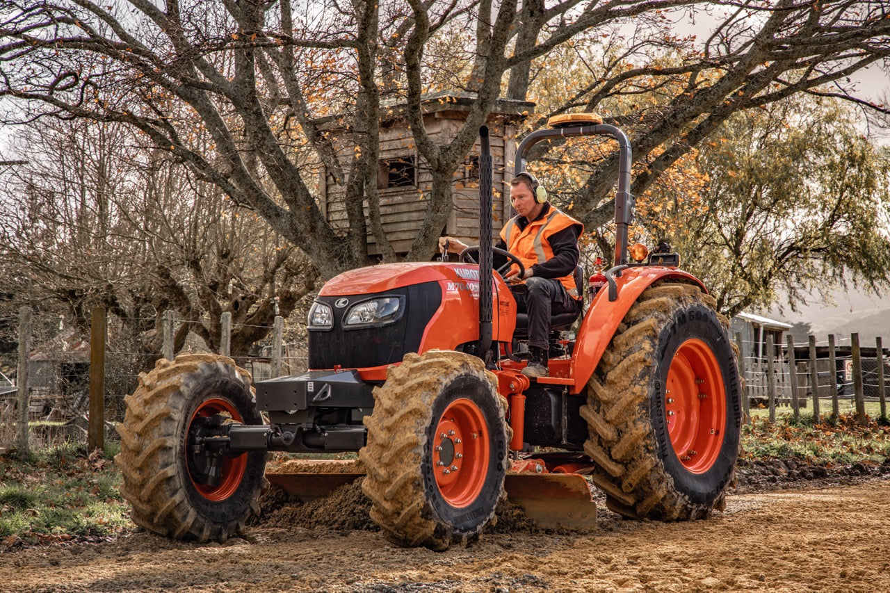 Neilo M7040 ROP's Tractor Grader - Neilo Equipment